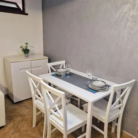 Casa Castello בית נופש קליארי